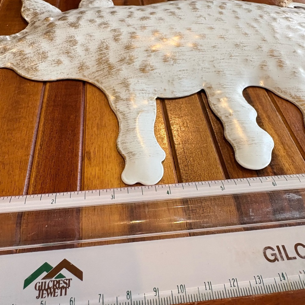 Rustic White Pig Wall Hanging with Rope - Picture 2 of 4